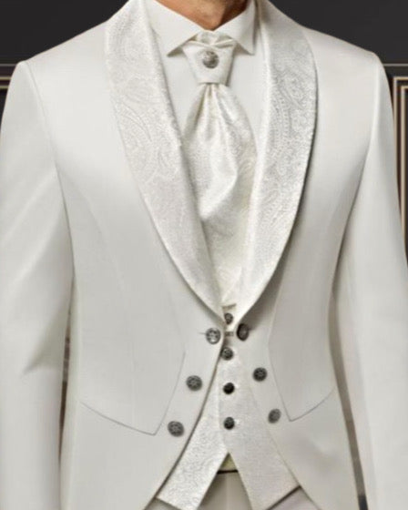 Men's All-White Tuxedo with Floral Shawl Lapel – Elegant & Modern