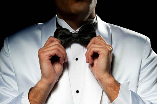 The Ultimate Guide to Men’s Tuxedo Styles: From Classic to Contemporary