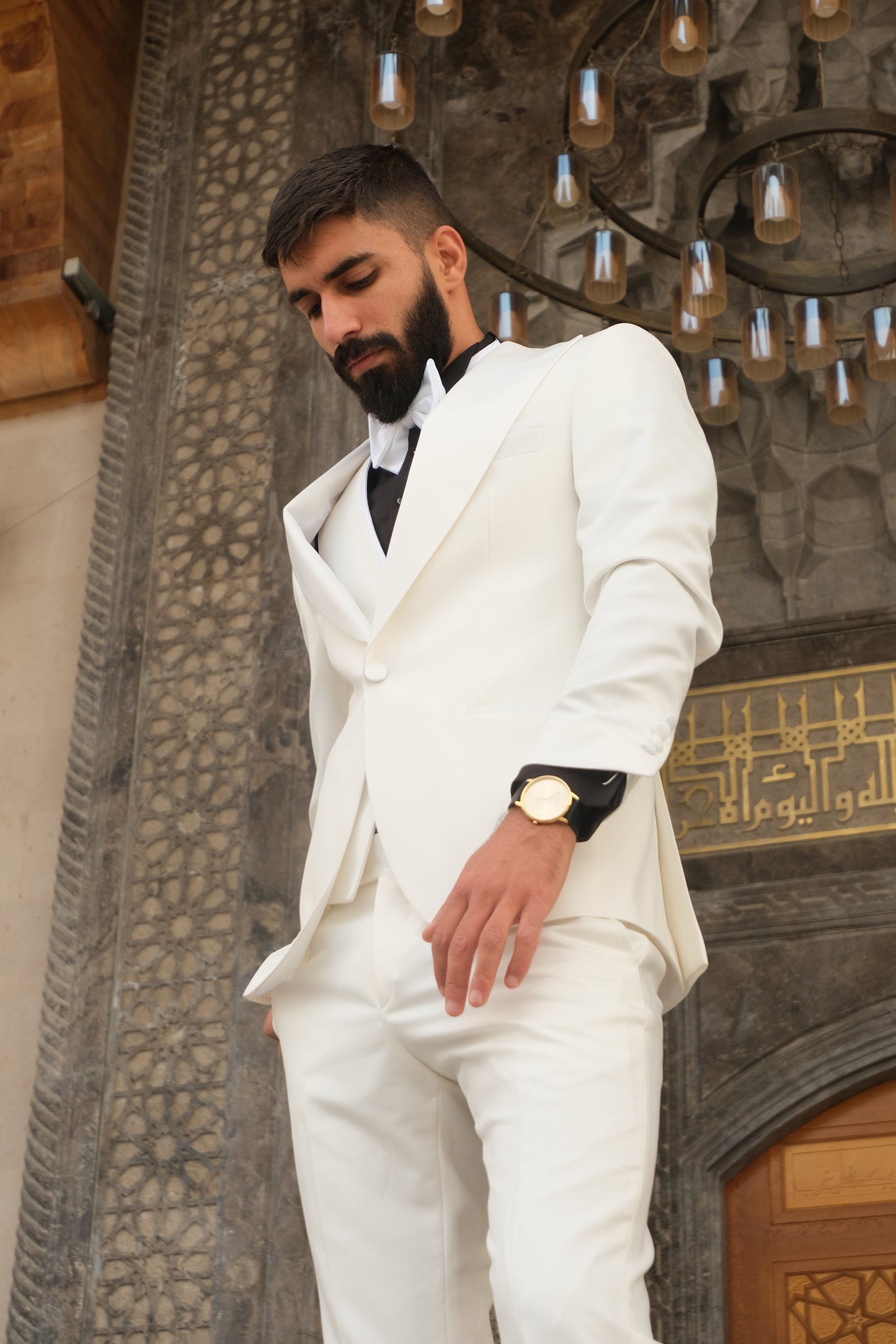 Premium Slim Fit all Off White Color Wedding Tuxedo _ White Peak  Lapel special sleeves