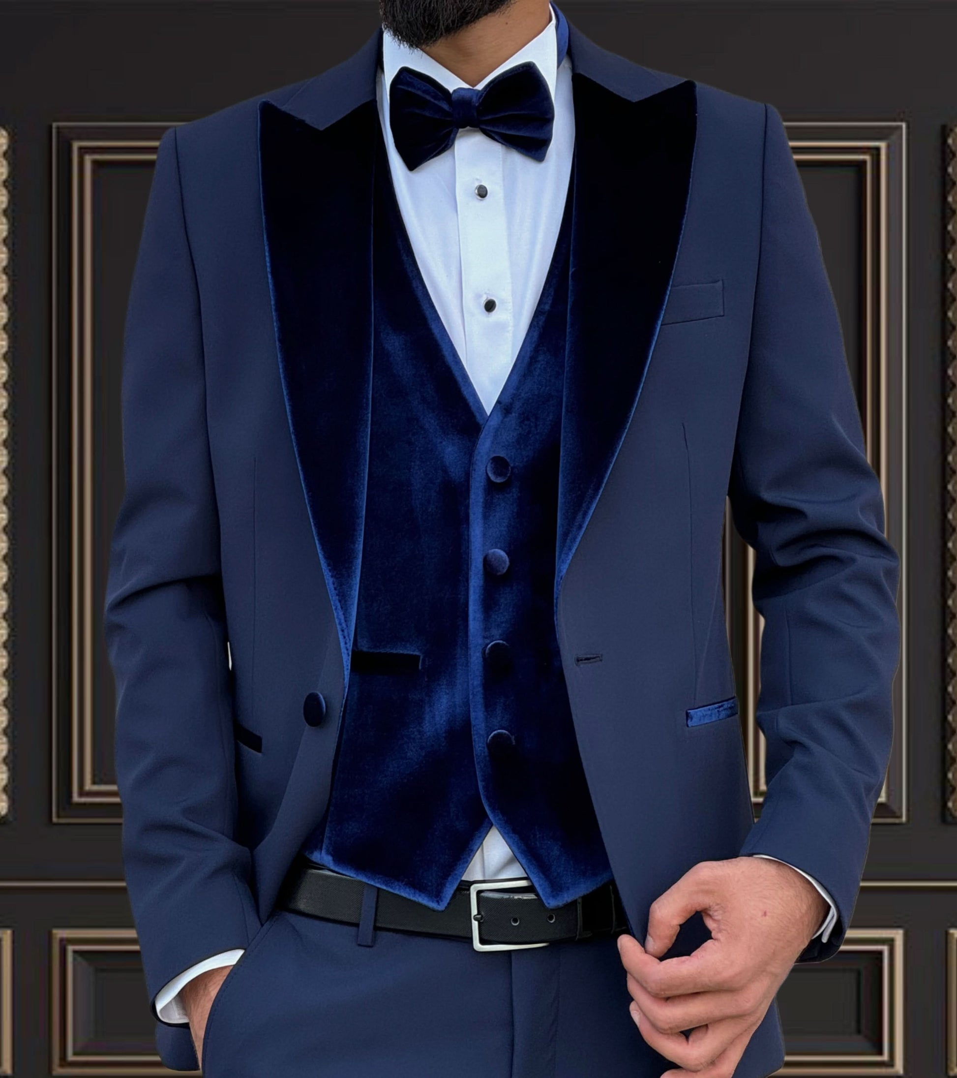 Men's Navy Blue Tuxedo with Velvet Peak Lapel Slim Fit Wedding & Formal Tuxedo US 42 | EU 52 Men's Navy Blue Tuxedo with Velvet Peak Lapel Slim Fit Wedding & Formal Tuxedo US 42 | EU 52