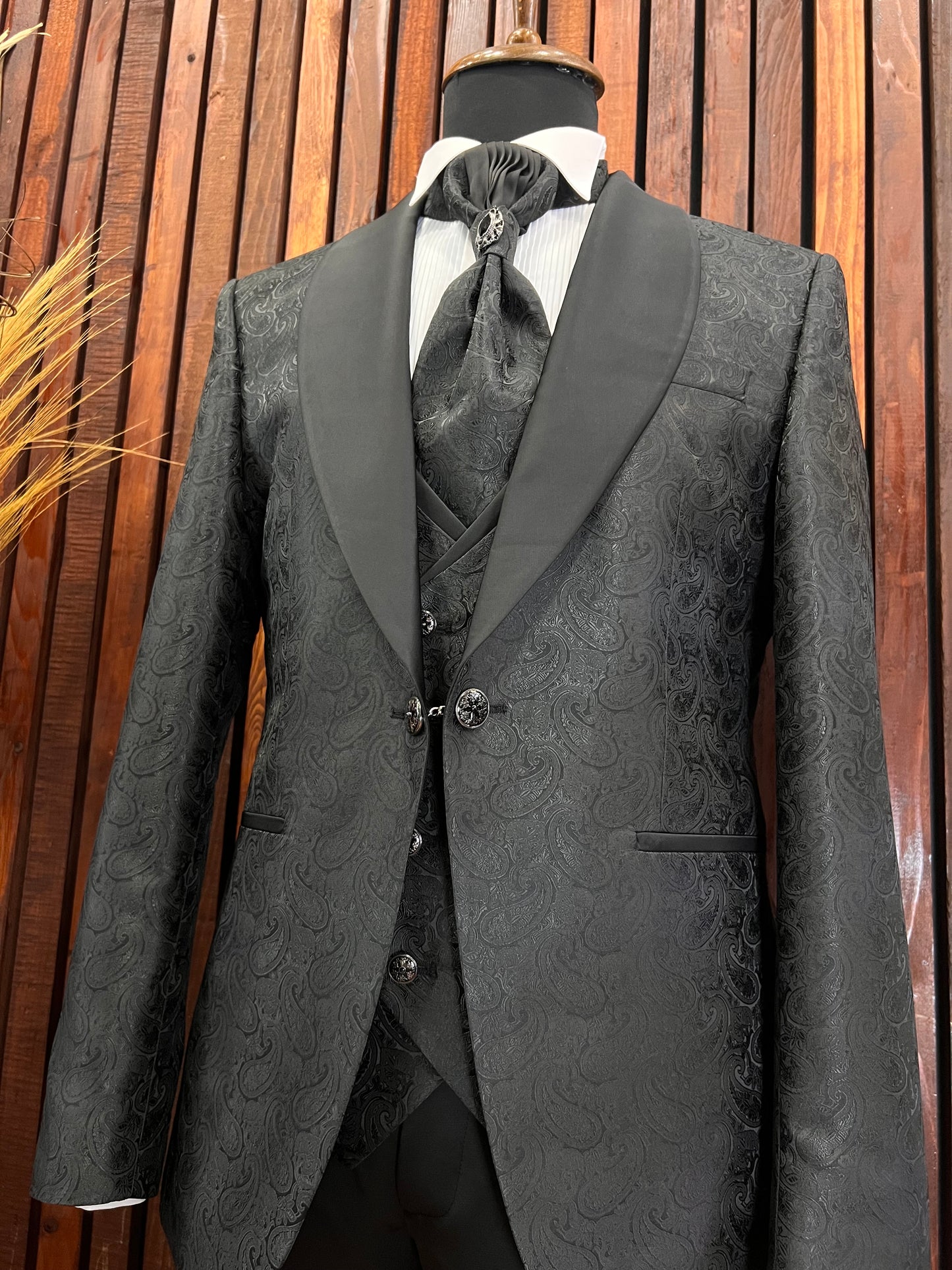 Mens Slim Fit Black Tuxedo | Shawl Lapel Floral Tuxedo | Wedding & Special Events