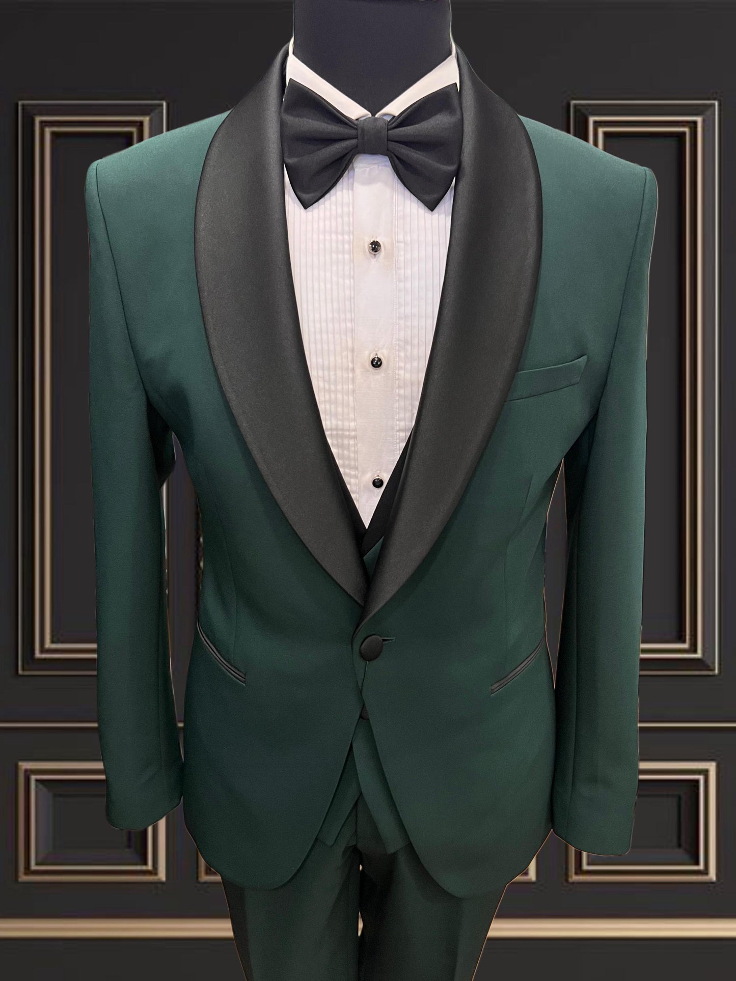 Men's Emerald Green Tuxedo with Shawl Lapel – Wedding & Formal Wear