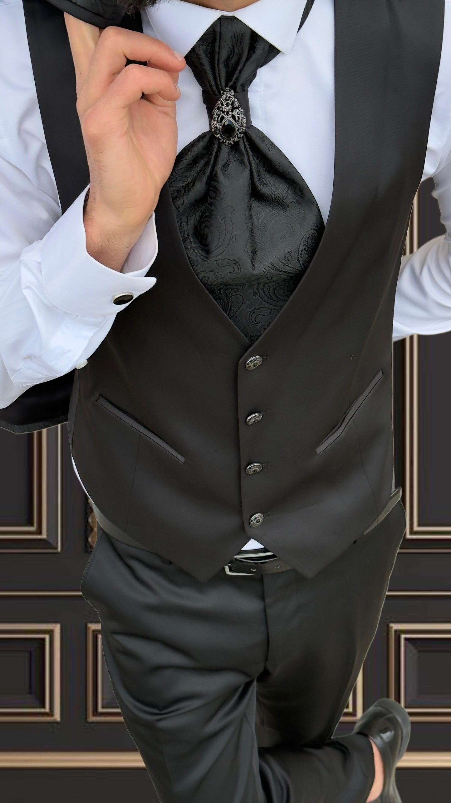 Men's Black Jacquard Tuxedo mandarin collar