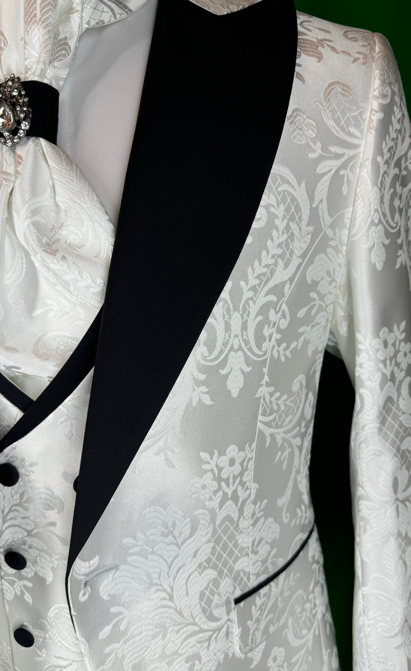 Men's White Floral Design Tuxedo with Peak Lapel | Weddings & Special Events