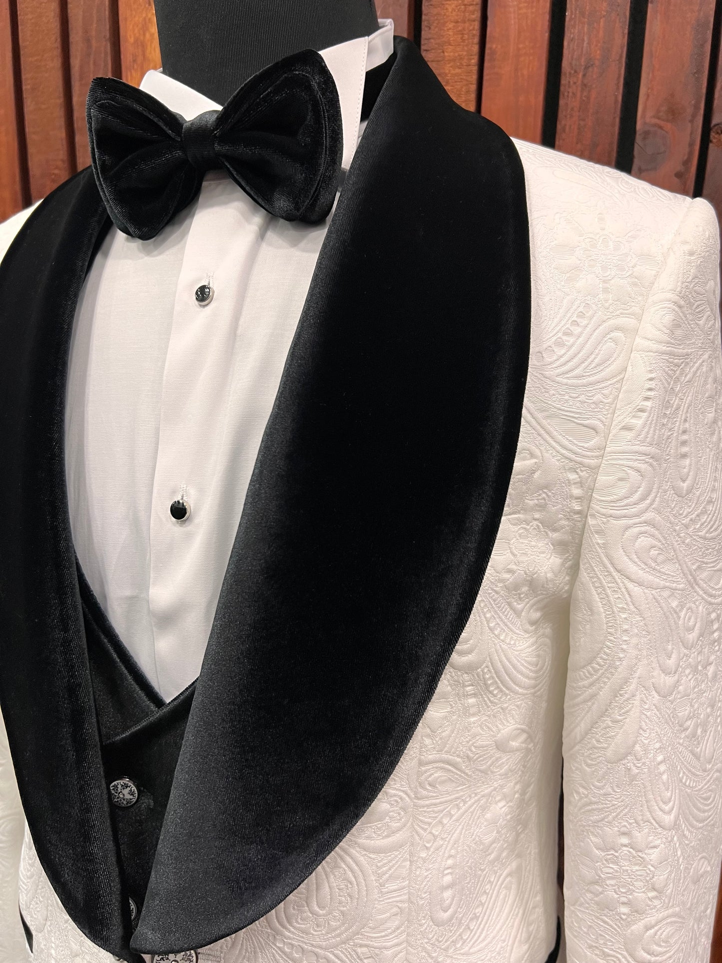 Men's White Floral Tuxedo with Black Velvet Shawl Lapel | Elegant Formal Attire