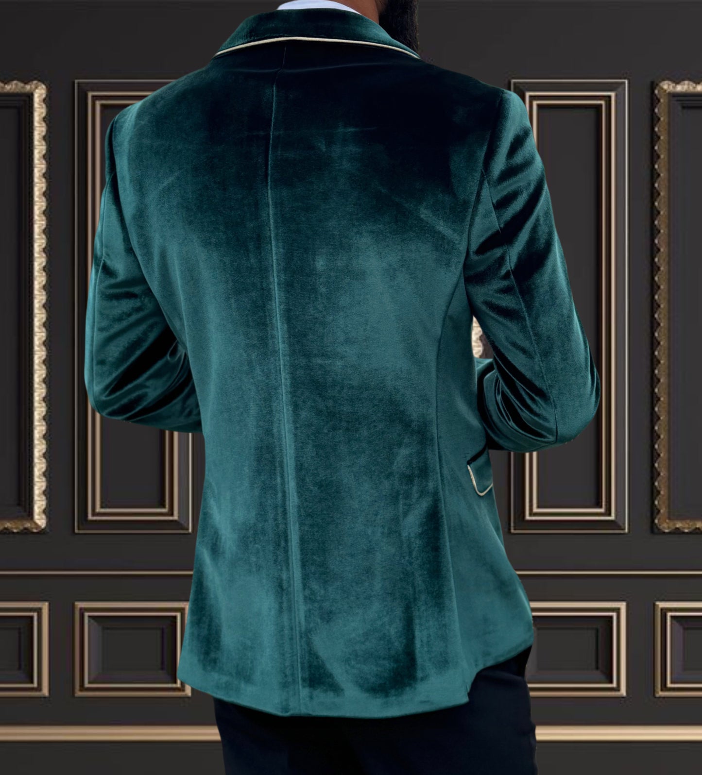 Men's Emerald Green Velvet Tuxedo | Formalwear for Weddings & Proms