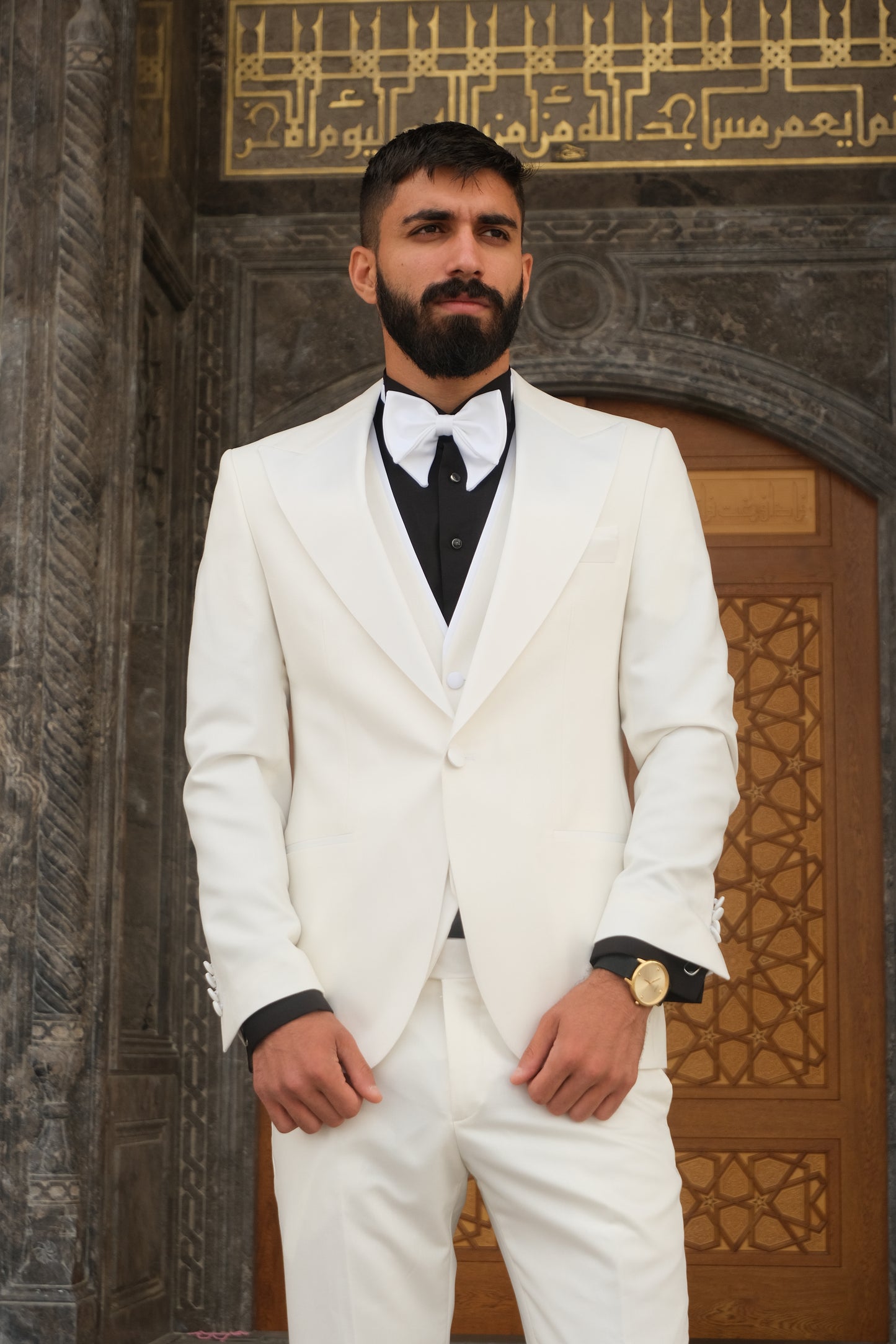 Premium Slim Fit all Off White Color Wedding Tuxedo _ White Peak  Lapel special sleeves