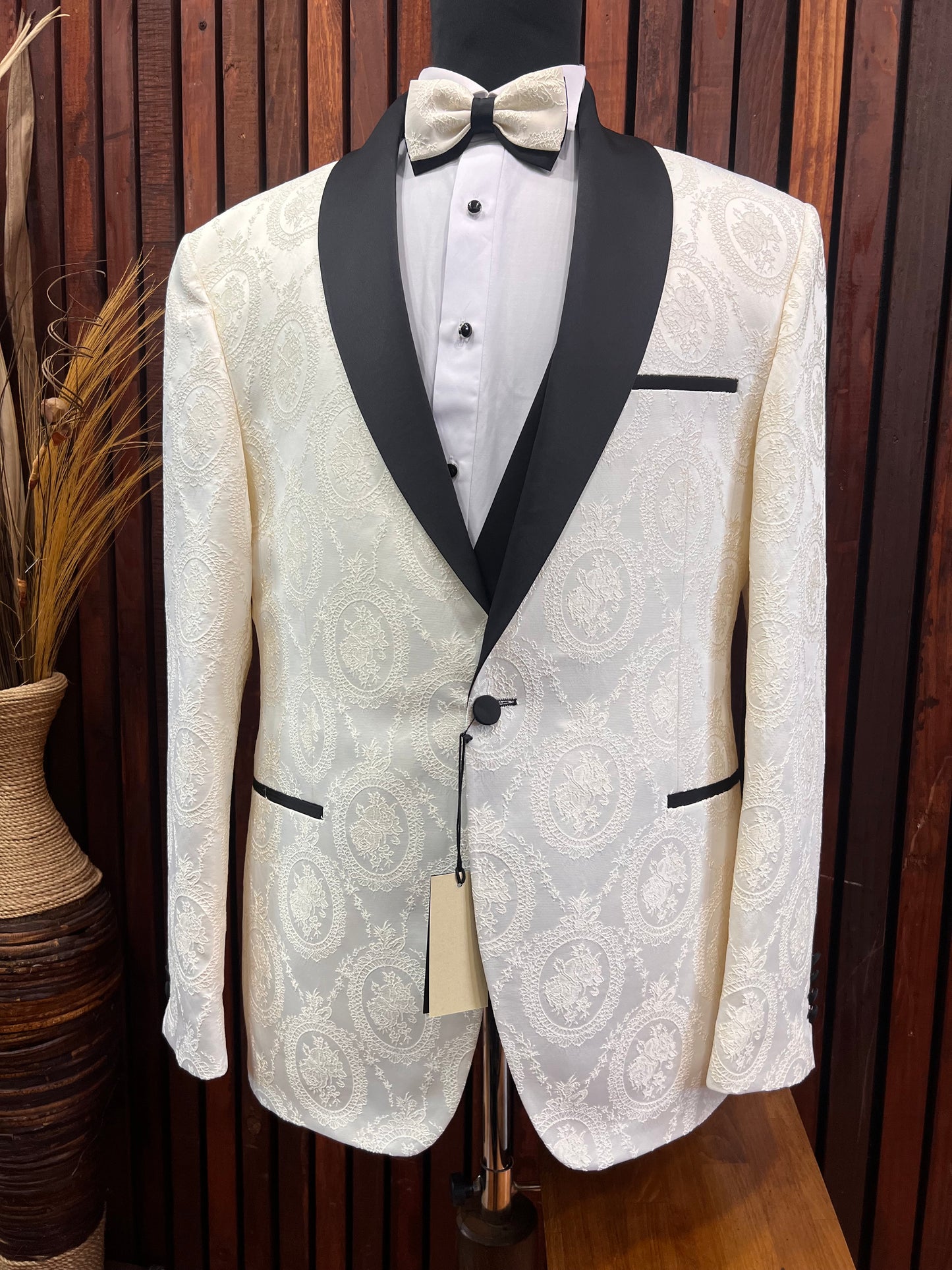 Mens Floral White Tuxedo with Black Shawl Lapel Slim fit 3 piece Tuxedo | Big And Tall | Weddings and Special Eventse