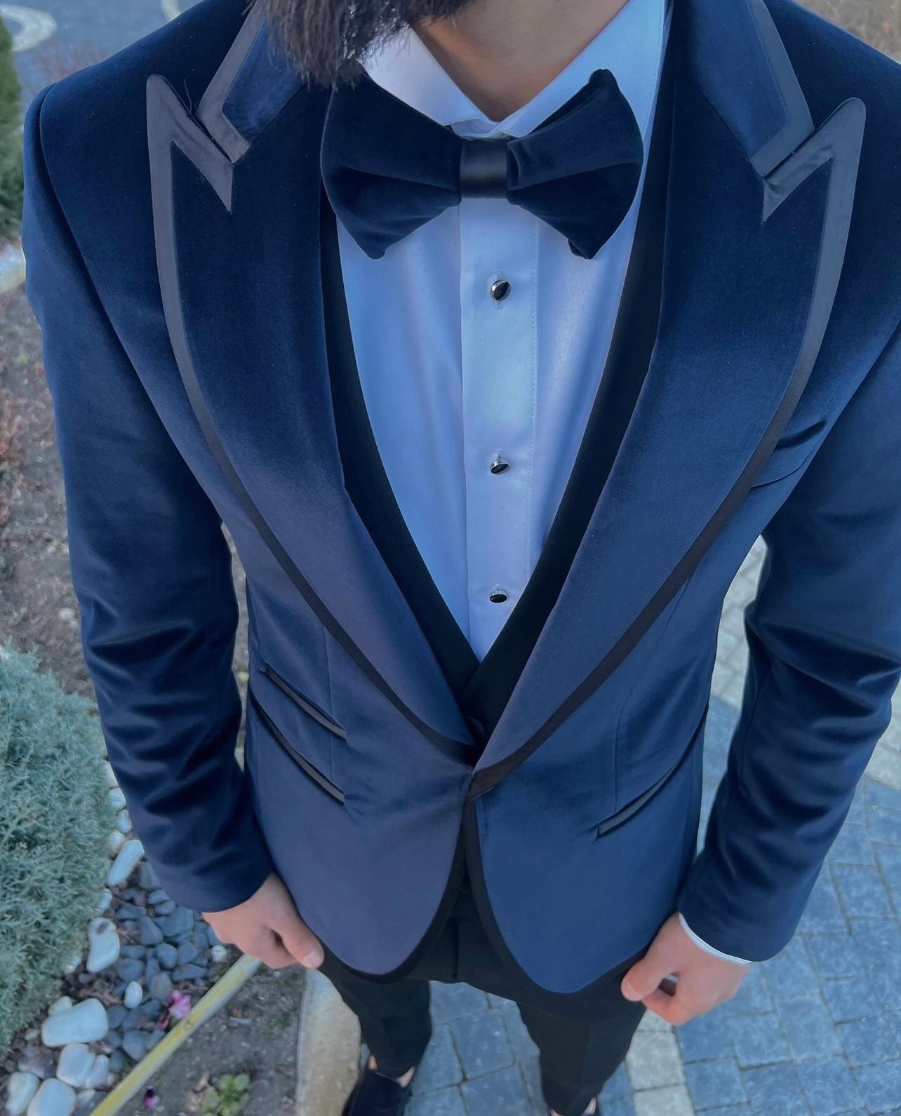 Mens Slim Fit Navy Blue Velvet Wedding Tuxedo Peak Lapel