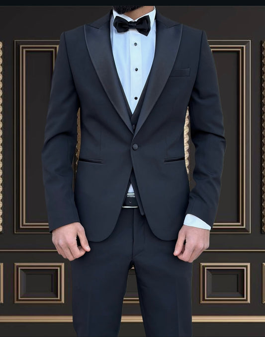 Men’s Black Tuxedo with Satin Peak Lapel | Super Stretch Slim Fit Tuxedo