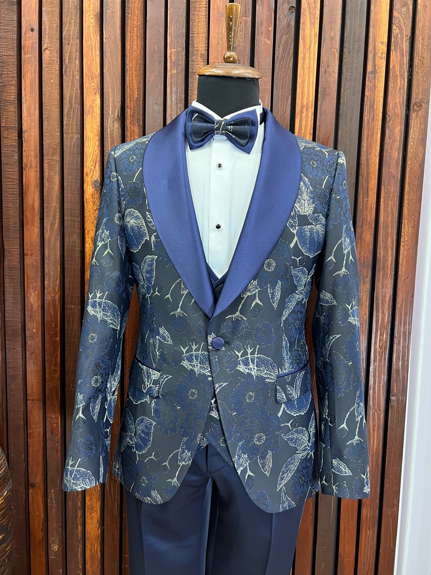 Men's Blue & Gold Floral Tuxedo With Shawl Lapel for Weddings and Prom - Elegance Factory