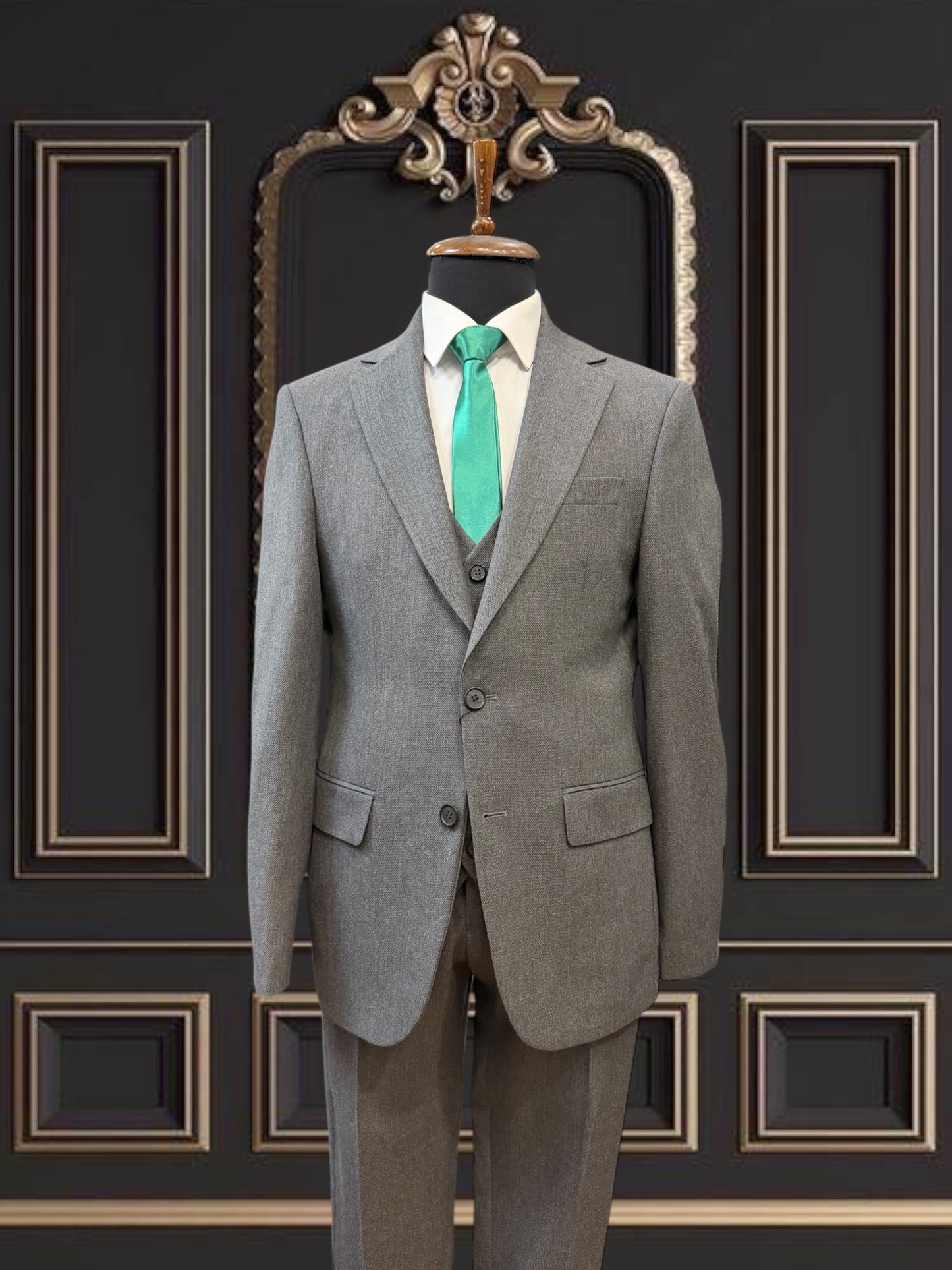 Men's Gray Single-Breasted Suit with vest | Suit for Weddings & Events