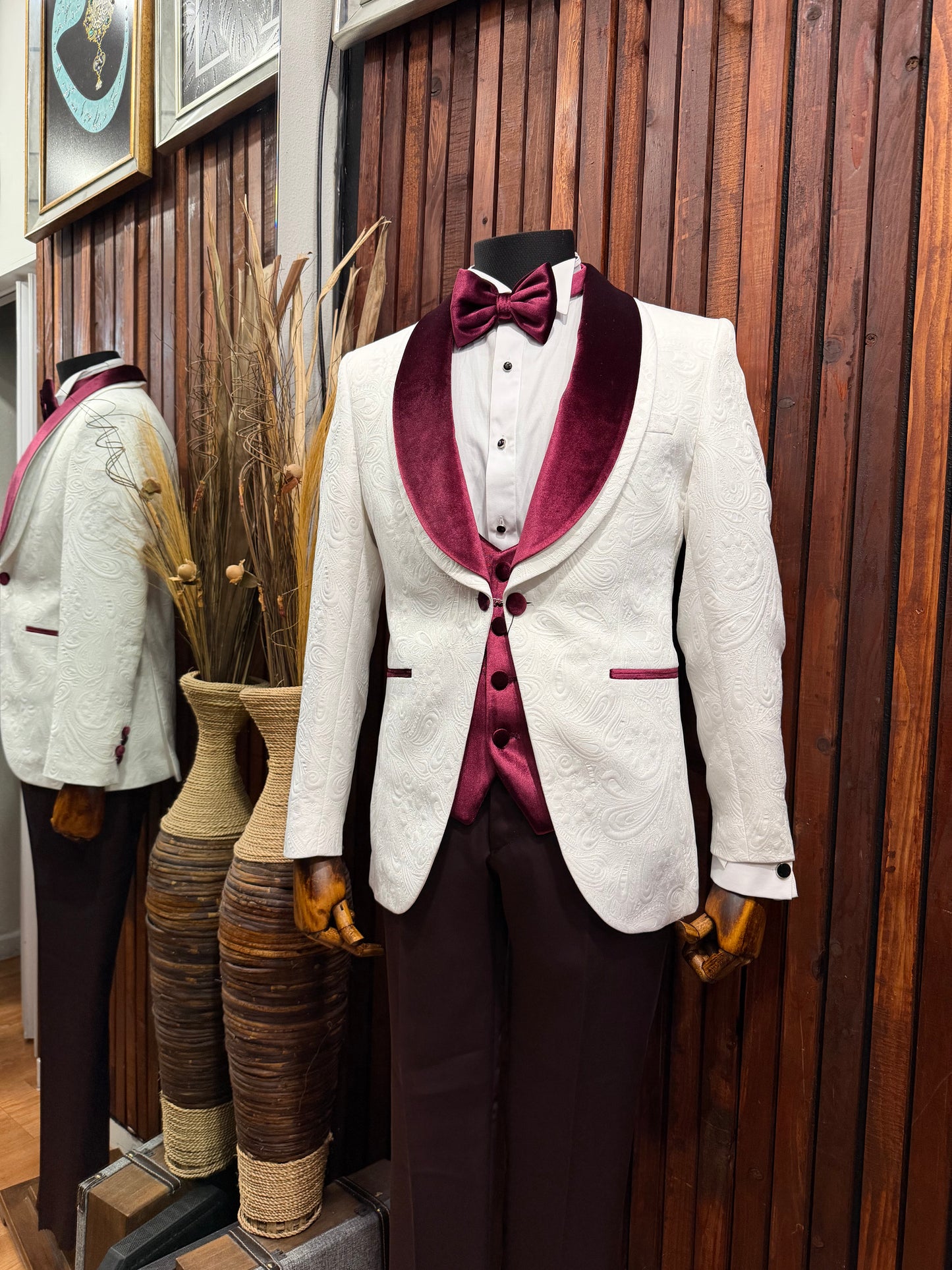 Men’s Burgundy Plum 3-Piece Tuxedo Suit with Velvet Lapel – Formal Wedding & Prom Suit