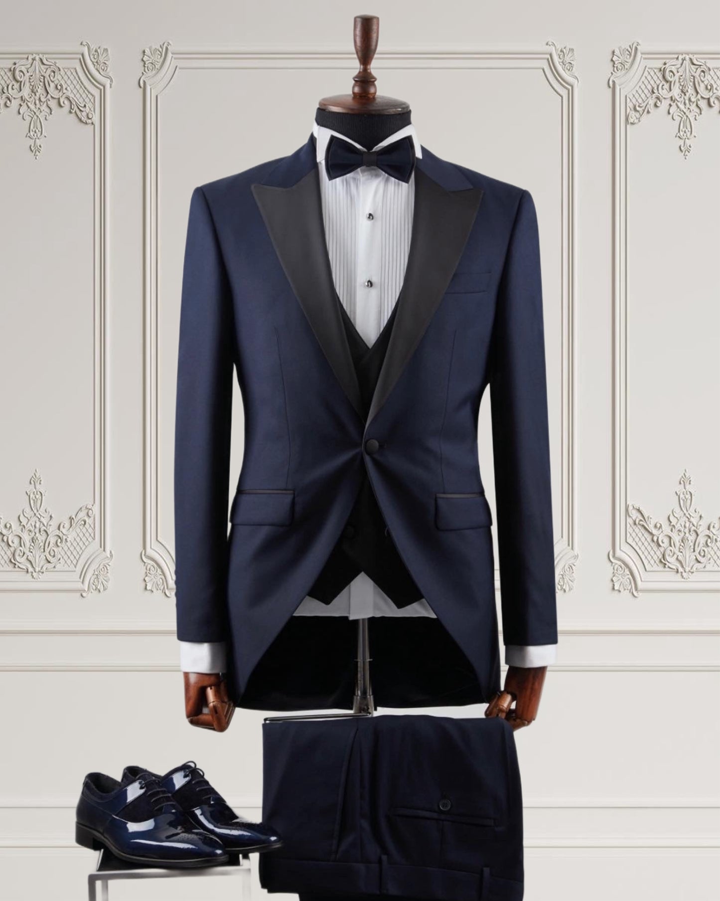 Navy Blue Tail Tuxedo | Slim-Fit Single-Breasted | Peak Lapel |