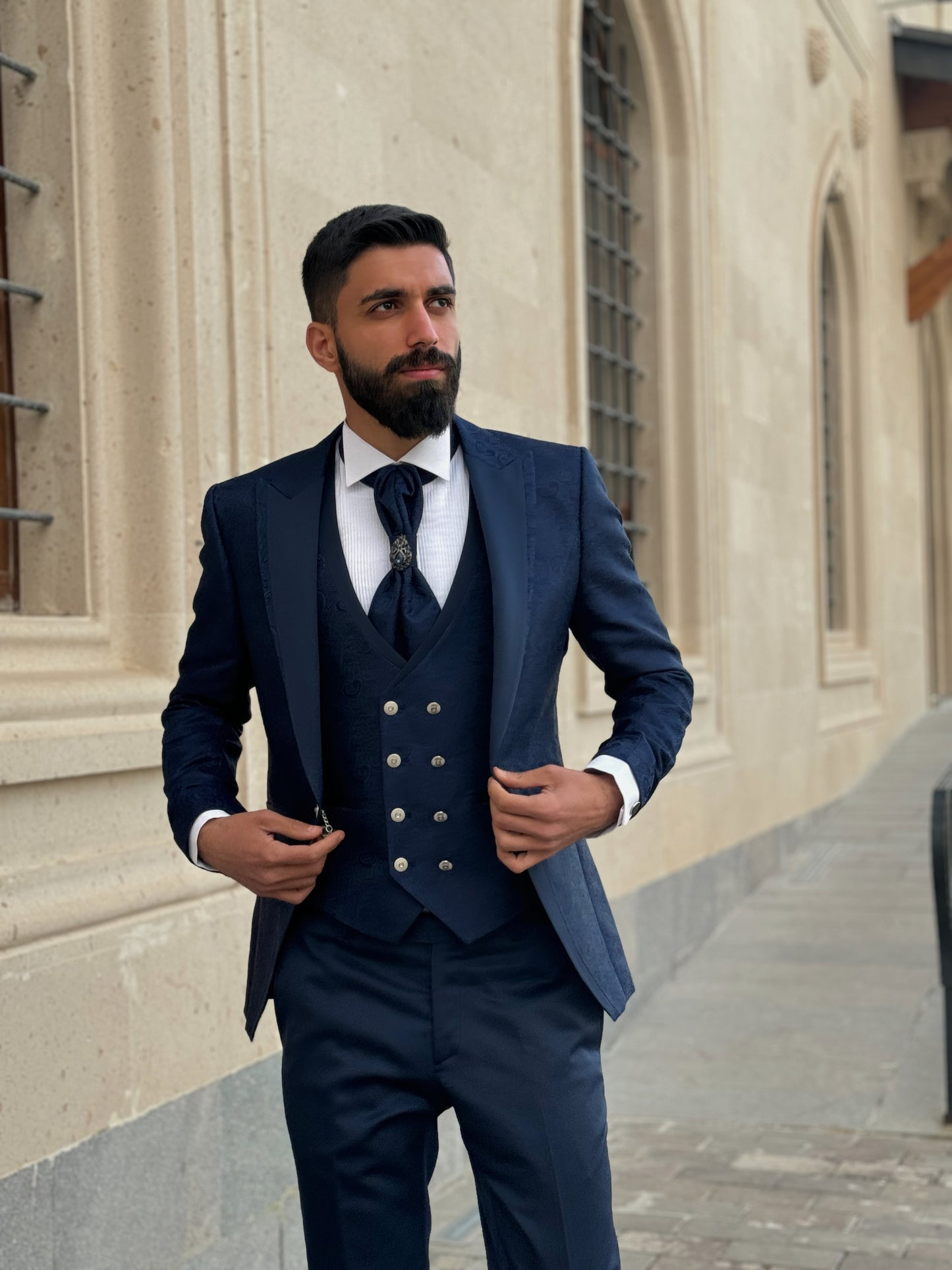 Men's Navy Blue Peak Lapel Tuxedo | for Weddings & Galas