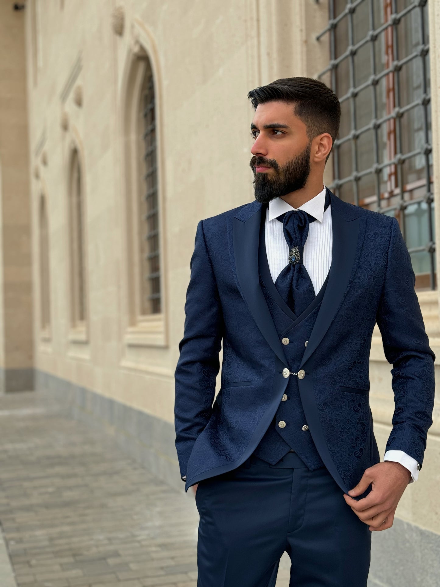 Men's Navy Blue Peak Lapel Tuxedo | for Weddings & Galas