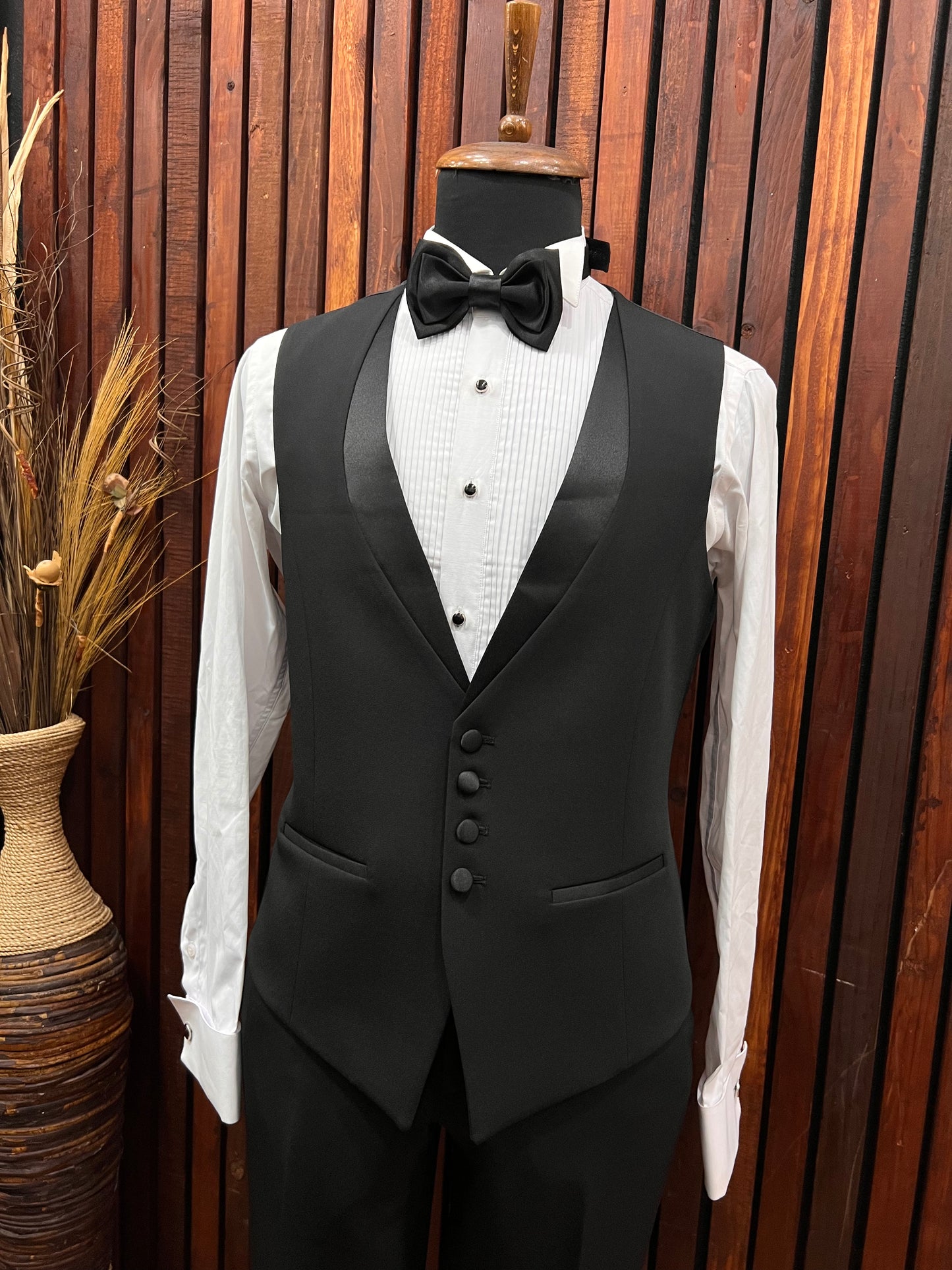 Men’s Black Tuxedo with Satin Peak Lapel | Super Stretch Slim Fit Tuxedo