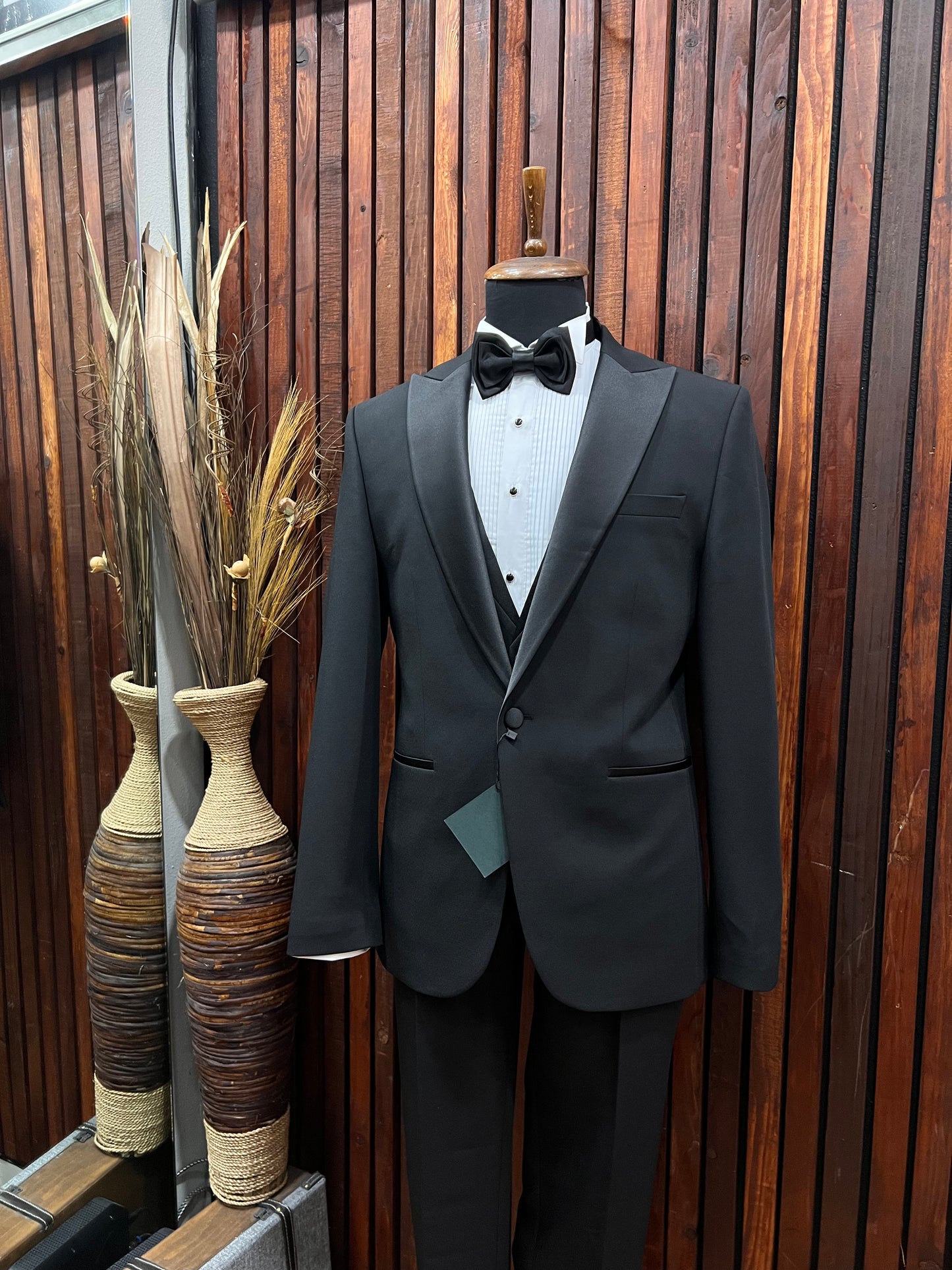 Men’s Black Tuxedo with Satin Peak Lapel | Super Stretch Slim Fit Tuxedo