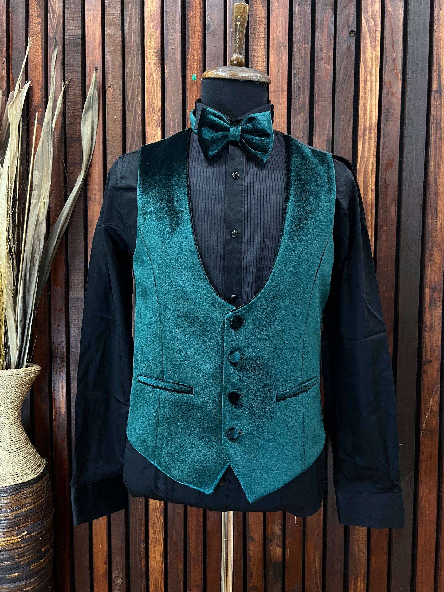 Mens white tuxedo with Green velvet lapel Slim fit 3 piece Tuxedo | Premium