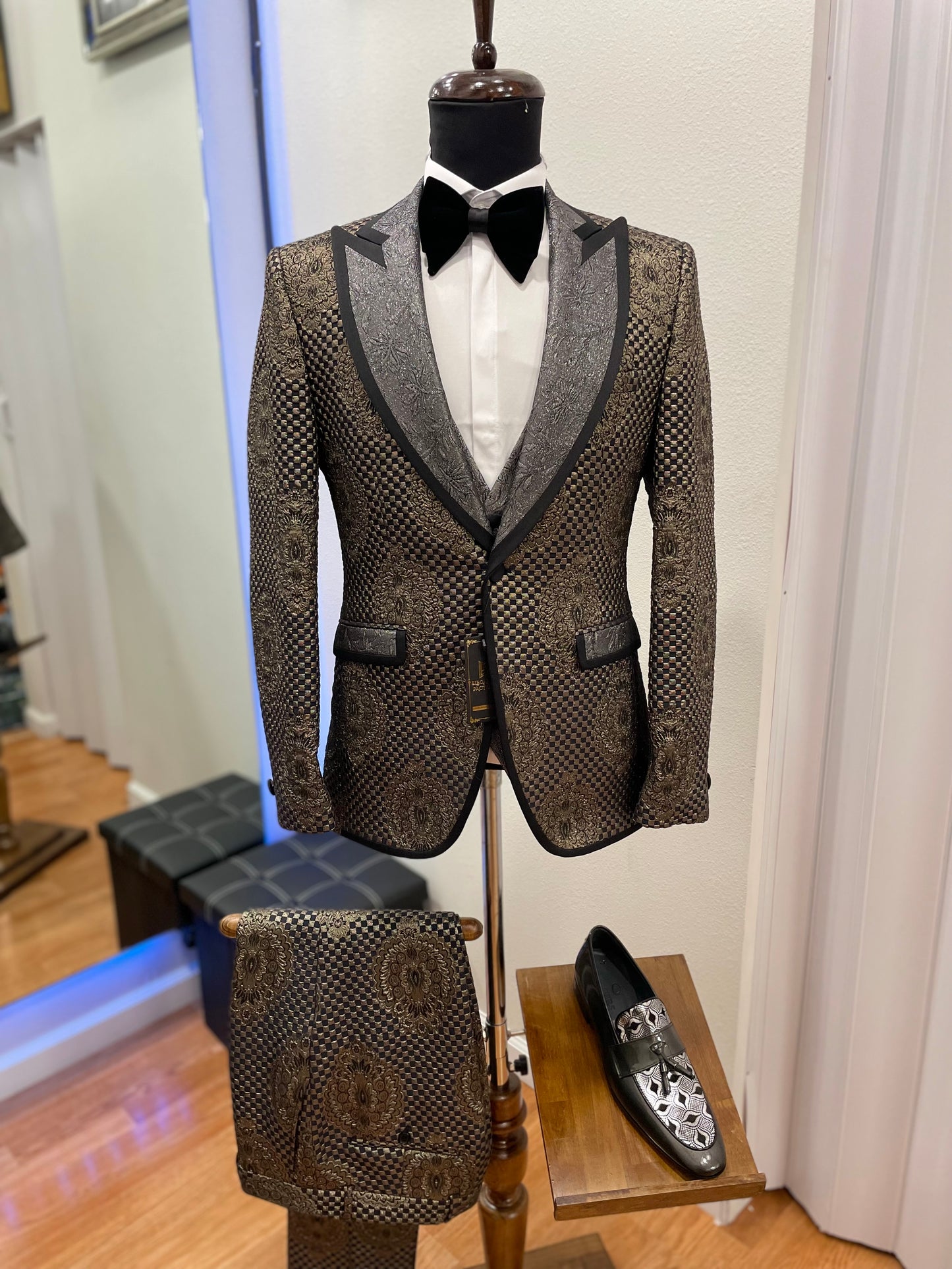 Best 3 Piece Tuxedo Suit