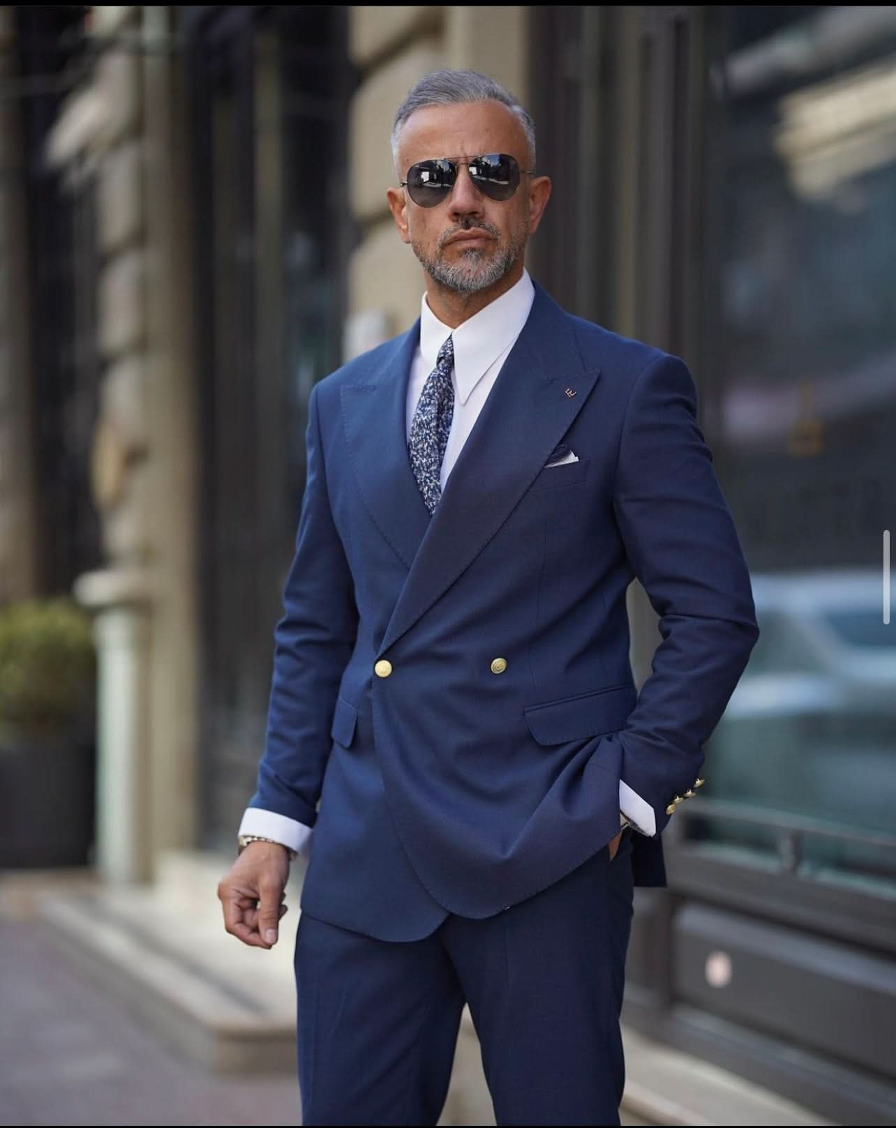 Men's Navy Blue Double-Breasted Suit – Elegant Formal Wear