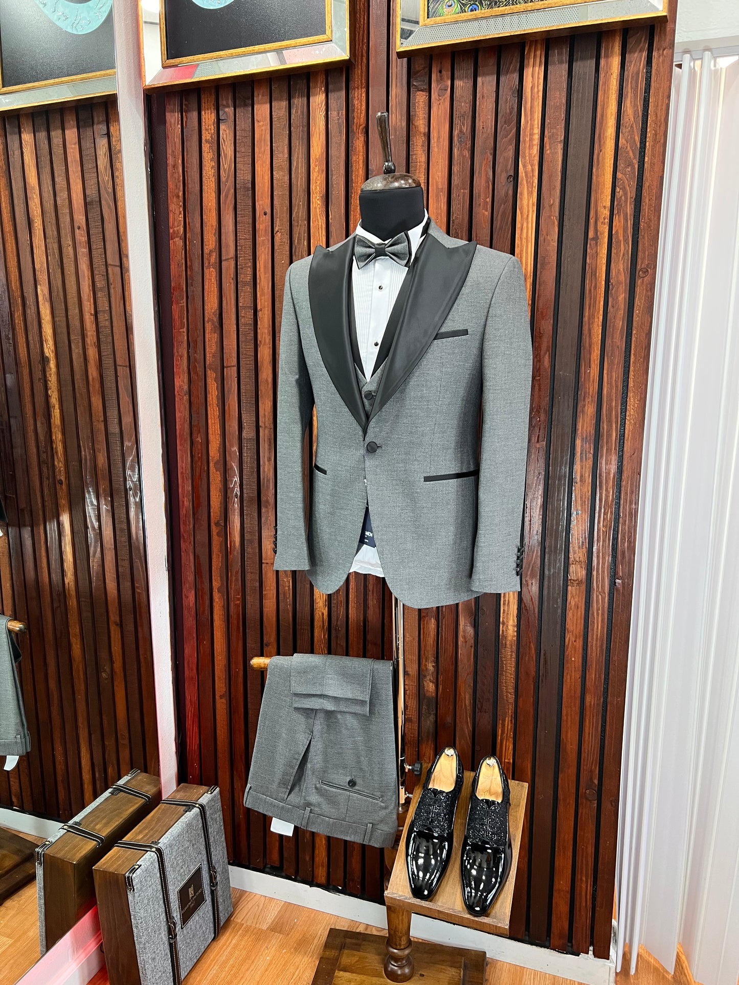 Men's Grey Slim Fit Tuxedo | Elegant Formalwear