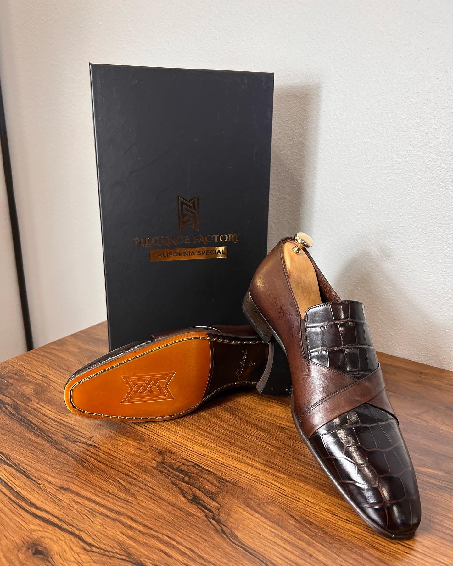 Men's Brown Leather Loafer